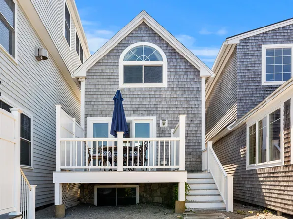 113 Perkins Cove Road, Ogunquit, ME 03907