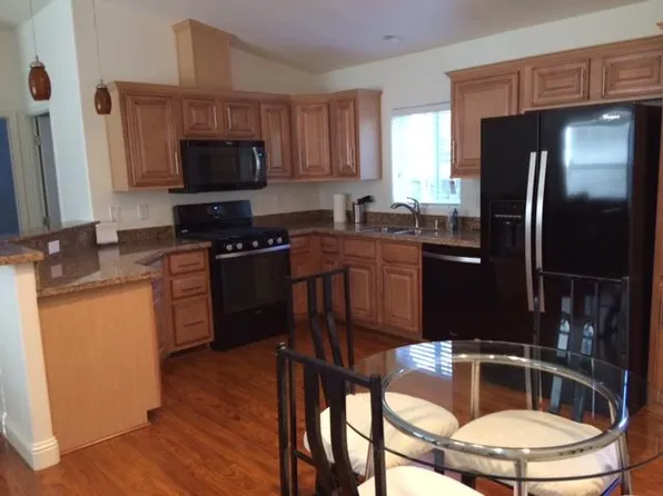 28155 Christophers Ln, Los Altos, CA 94022
