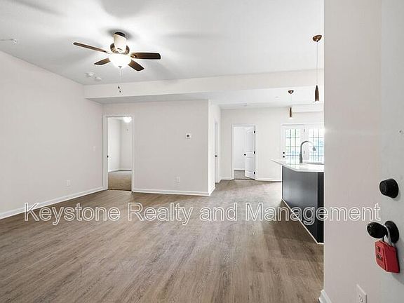 2nd image of 229 E Johnson Cir Unit B208