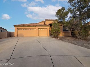 7030 W Fallen Sun Ct, Tucson, AZ 85743