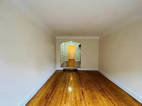 782 E 32nd St APT C1, Brooklyn, NY 11210