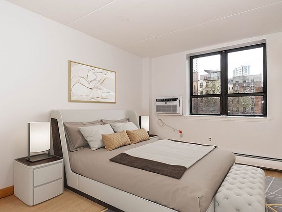 4th image of 301 W 110th St APT 2S