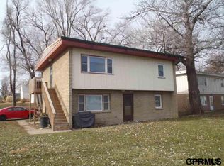 2612 Wayne St, Bellevue, NE 68005