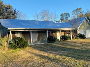 518 Royal Oak Dr, Pass Christian, MS 39571