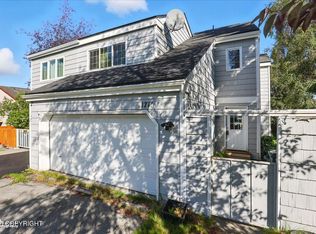 1711 Commodore Dr, Anchorage, AK 99507