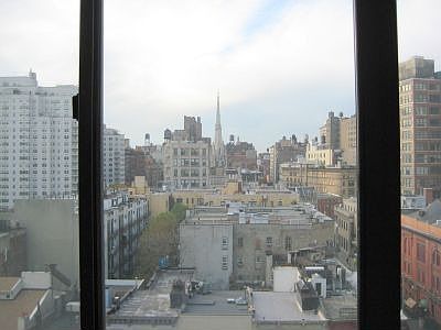 5th image of 200 E 11th St APT 5B