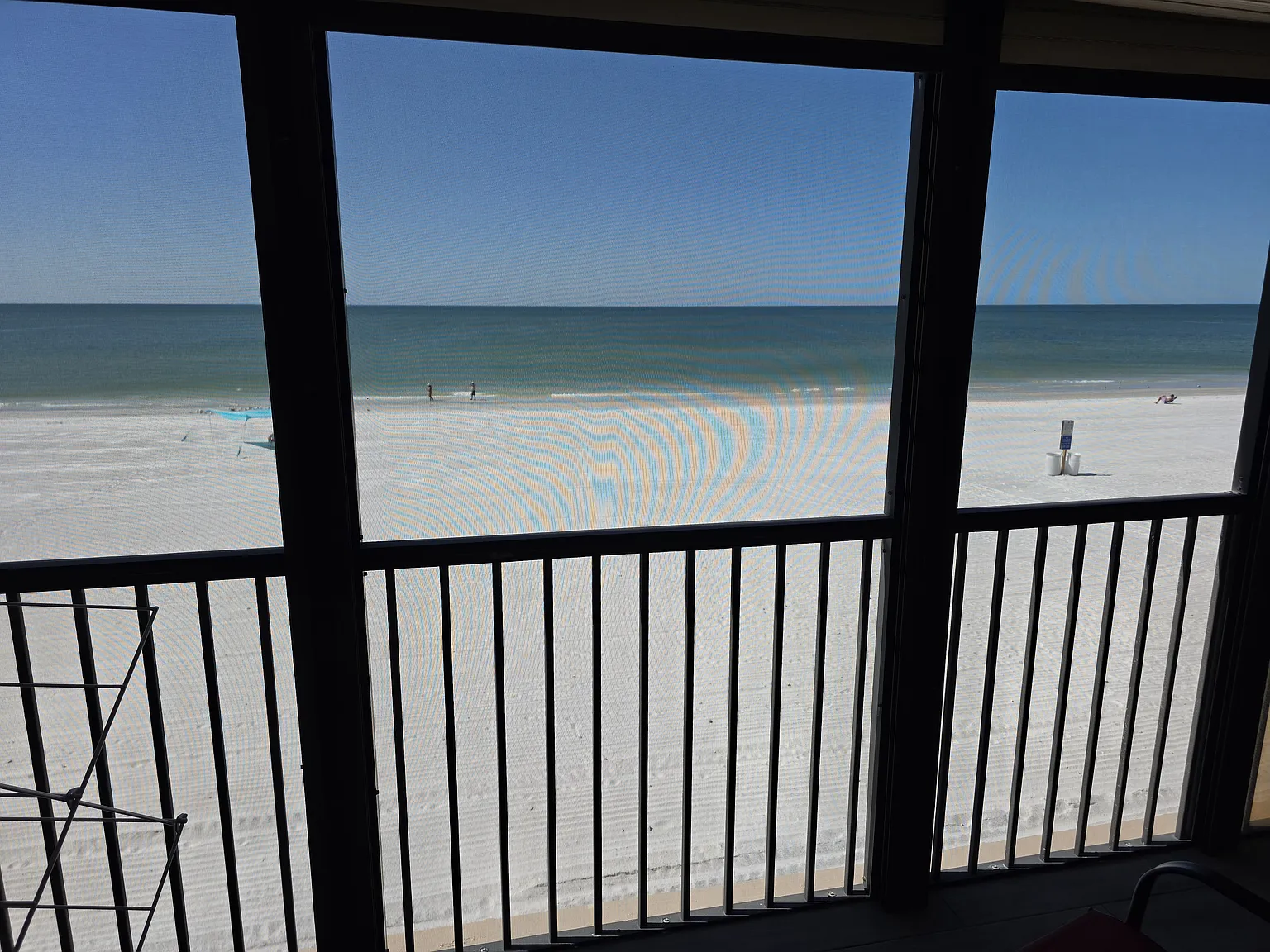 Direct Beach front 2/2 — Photo 3