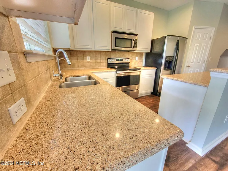 2311 Red Moon Dr — Photo 7