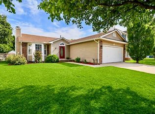 9415 E Carson St, Wichita, KS 67210