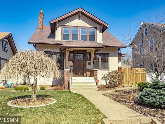 3rd image of 2149 Stanford Ave