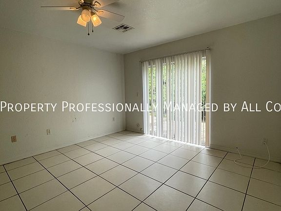 3rd image of 2936 Skyview Dr