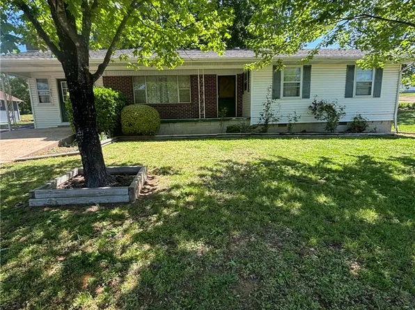 407 Range St, Marshall, AR 72650
