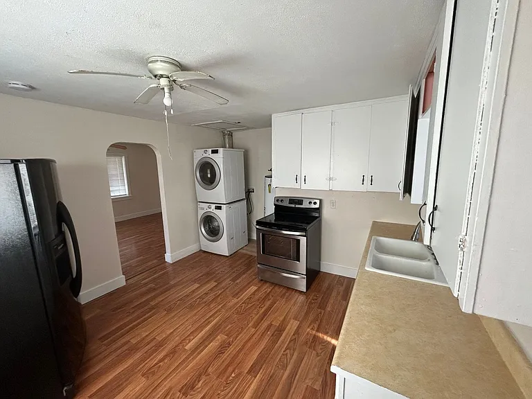 602 N 5th Ave — Photo 6