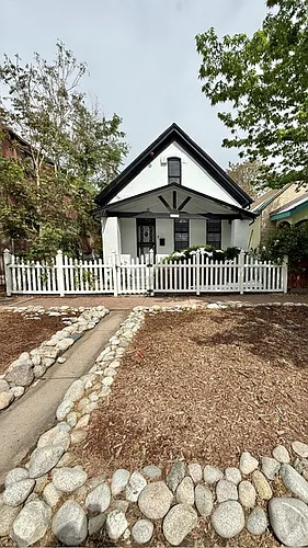 2813 California St Photo 1