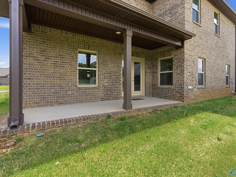 113 Saddle St — Photo 18