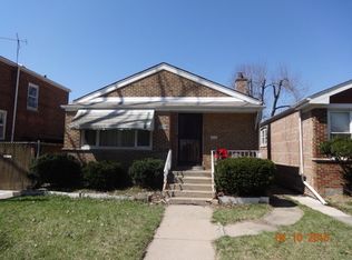 9710 S Chappel Ave, Chicago, IL 60617