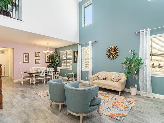 4th image of 7101 Dandelion Dr