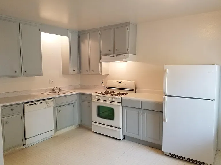 516 K St #C — Photo 7