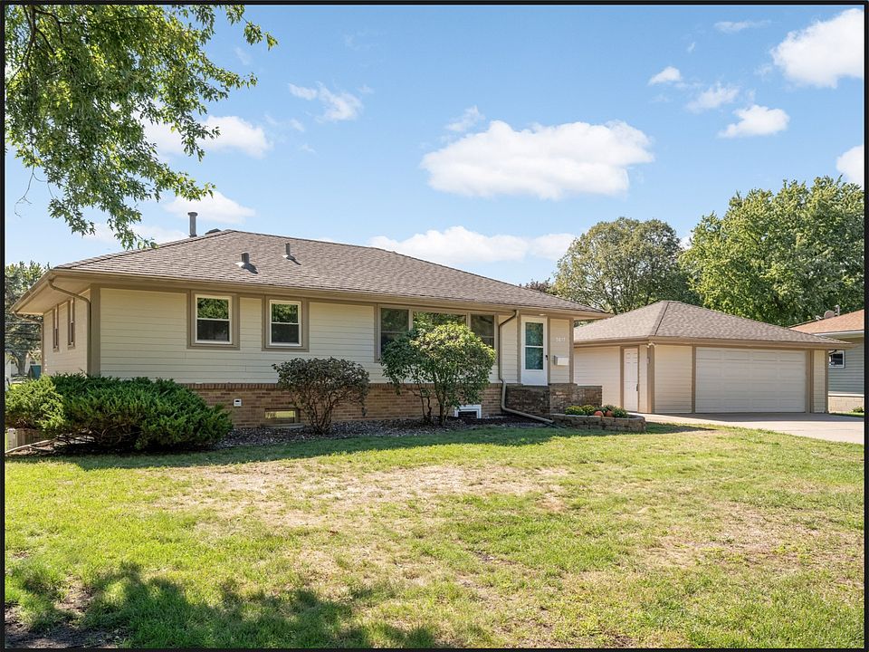 1st image of 5817 Pearson Dr