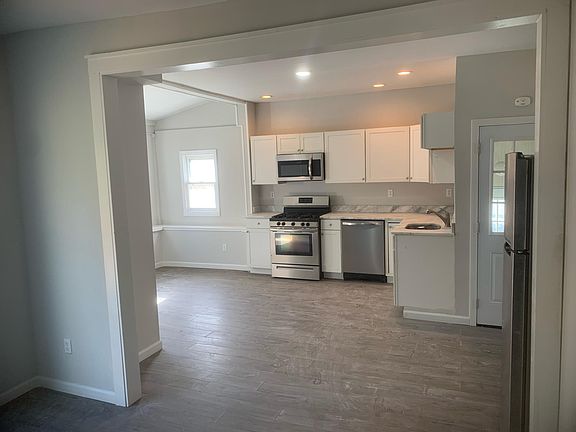 3rd image of 668 S Drury Ln #1