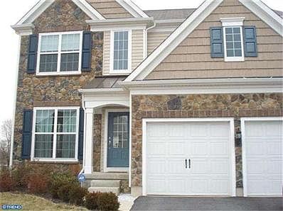 3rd image of 711 N Haines Cir