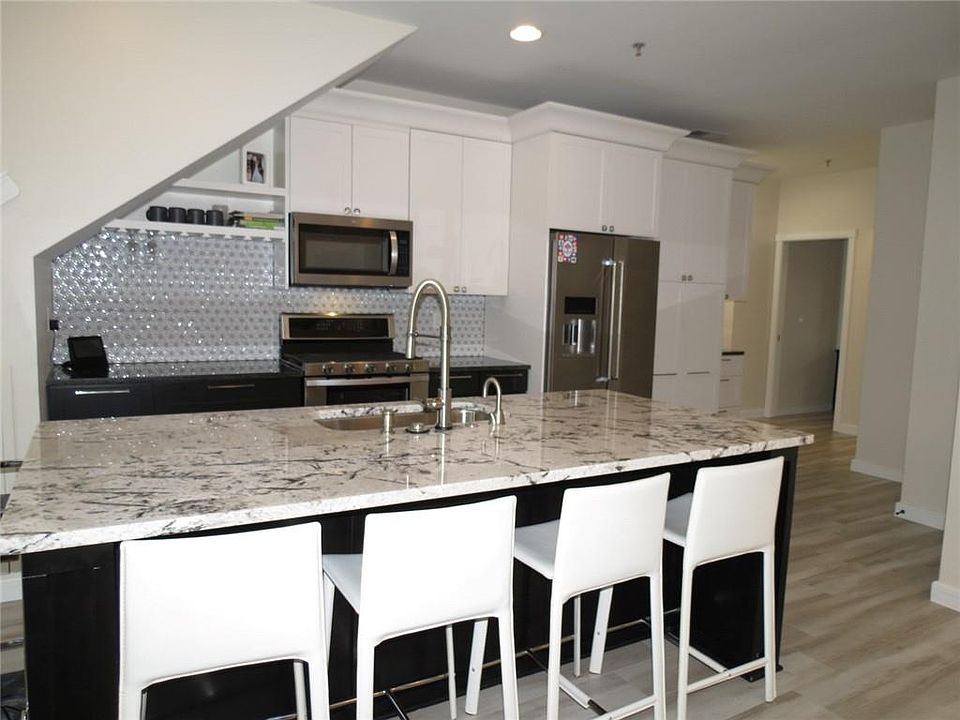 1018 Jackson St Columbus IN Zillow