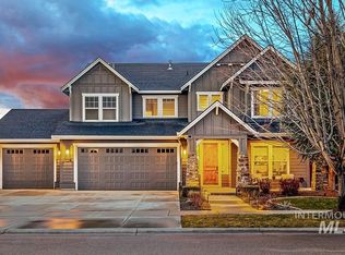 1374 E Commander St, Meridian, ID 83646