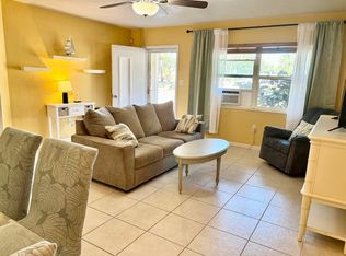 1818 Ridgewood St, Sarasota, FL 34231