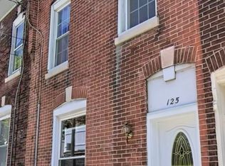 125 Kingsley St, Philadelphia, PA 19127