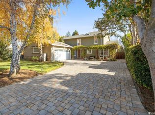1075 Russell Ave, Los Altos, CA 94024