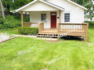 302 W 81st St, Kansas City, MO 64114