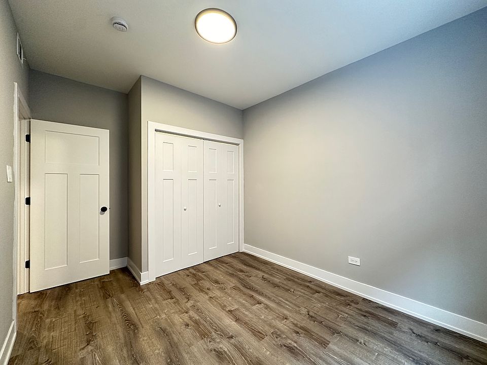 1st image of 550-560.5 W Aldine Ave #M01r