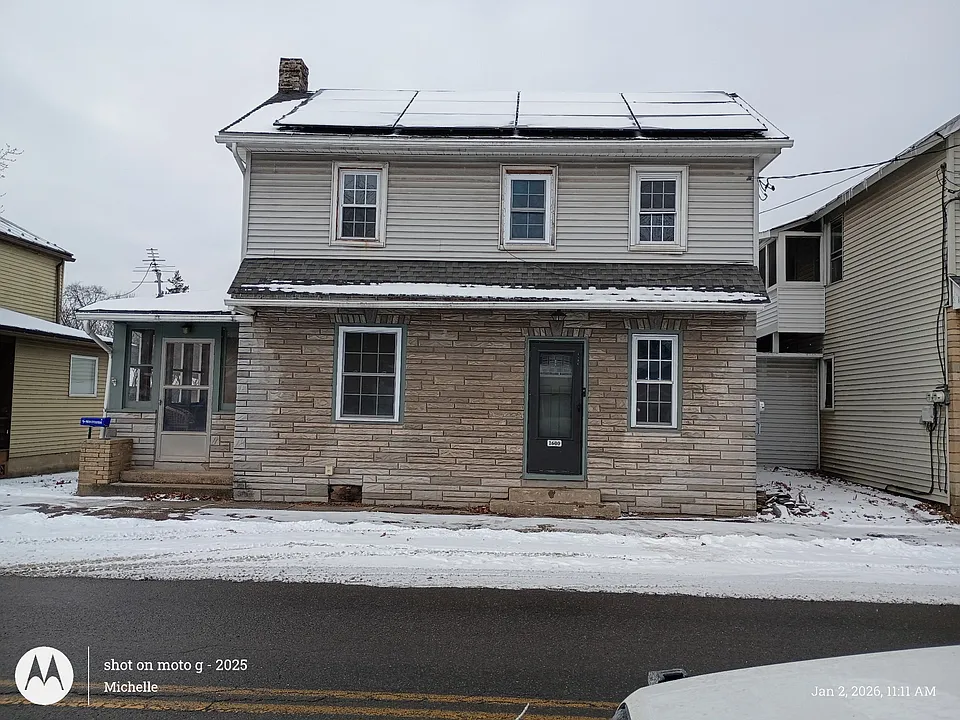 1600-1602 Main St