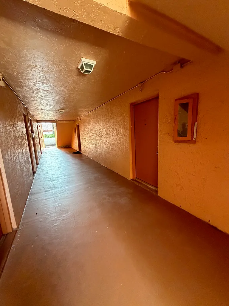 1 bed, 672 sqft, $1,900 — Photo 2