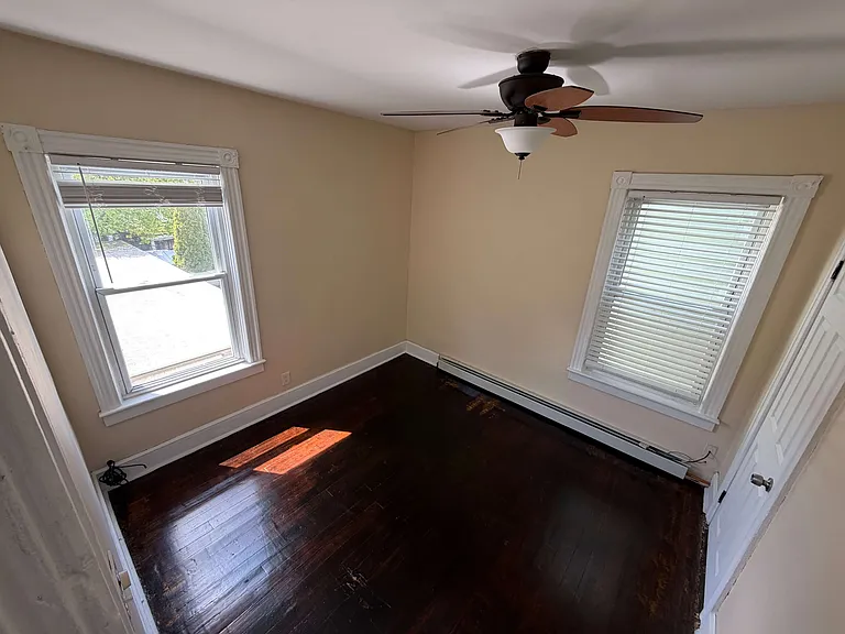 10 Fuller Ave #2 — Photo 6