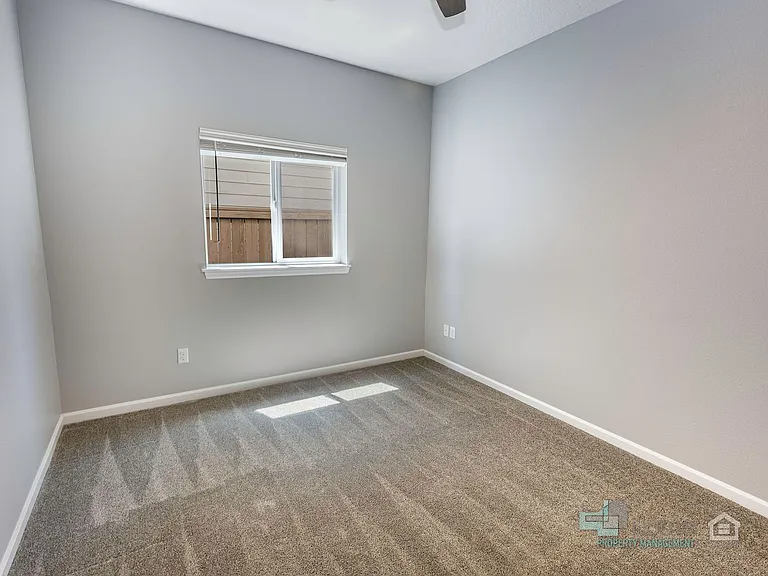9729 SW 172nd Ave — Photo 13