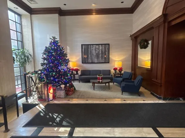 200 East 64th Street image 1 of 5