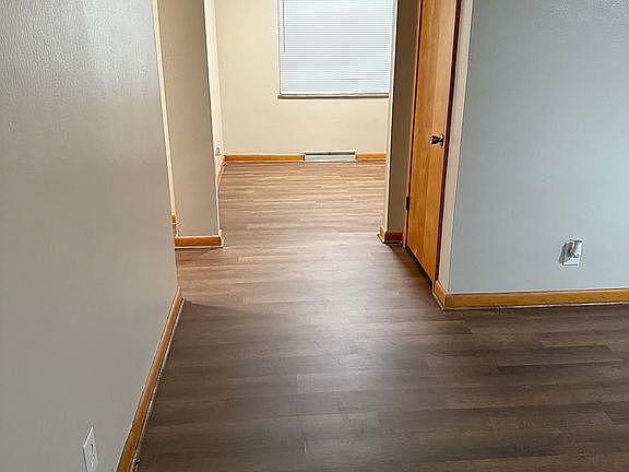 5th image of 822 Sherwood Rd