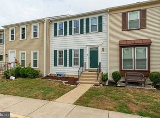 8099 Barcarole Ct, Springfield, VA 22153