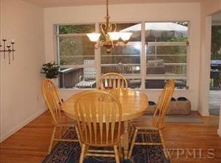 219 Overlook Rd, Poughkeepsie, NY 12603