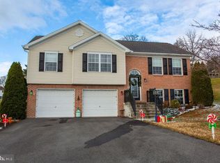 11385 Ridge Crest Dr #50, Waynesboro, PA 17268