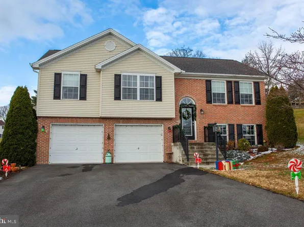 11385 Ridge Crest Dr #50, Waynesboro, PA 17268