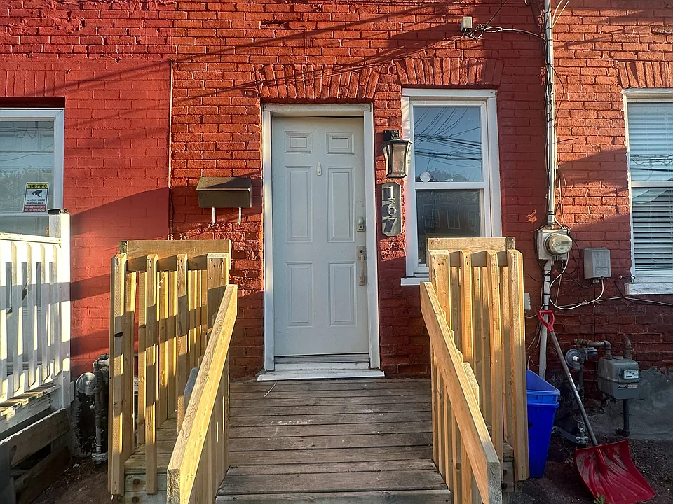 167 Olive Ave