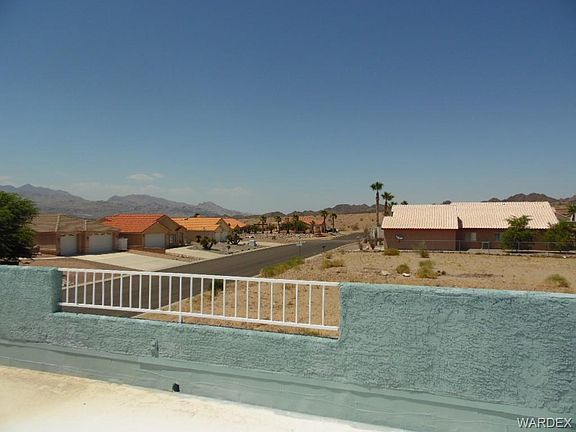 4th image of 290 Park River Dr