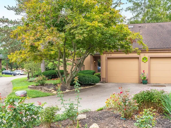 463 Clubhouse Dr, Mason, OH 45040