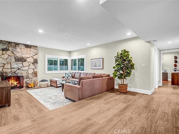 4th image of 10661 Ritter St