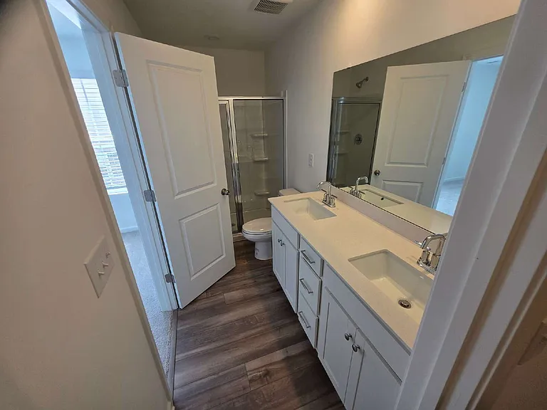 559 Marcus Way — Photo 11