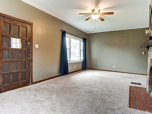 3rd image of 3711 Cleveland Ave