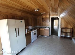 910 N 1st Ave, Evansville, IN 47710