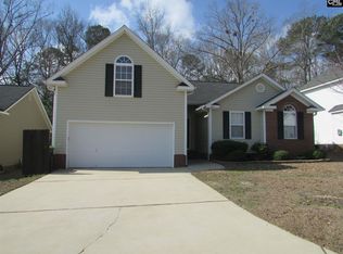 200 Kwanzan Dr, Lexington, SC 29072
